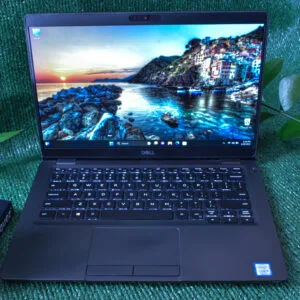 Dell Latitude 5300 Intel core i5-8265u (1.60Ghz) (REFURBISHED).
