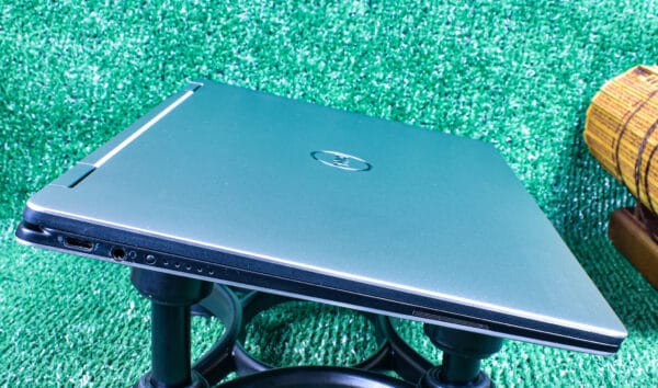 DELL XPS 2IN1 9365 INTEL i7-7Y75 CPU 3.6 GHZ 1TB (SSD) 16GB (RAM) (REFURBISHED) - Image 11