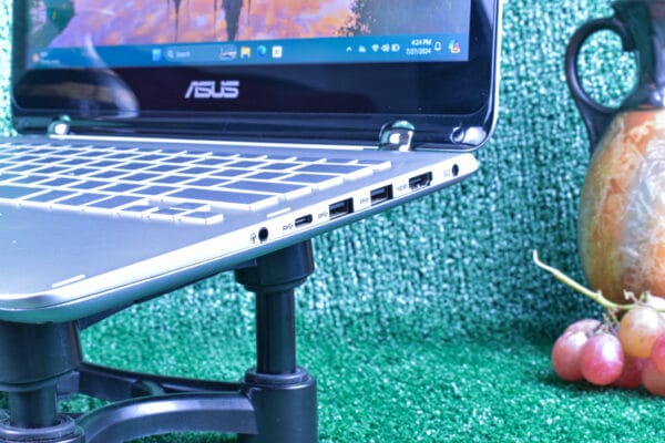 ASUS Q304AU 2in1 Intel(R) Core(TM) i5-6200U 2.30Ghz -12GB(RAM) 1TB(SSD) (REFURBISHED) - Image 2