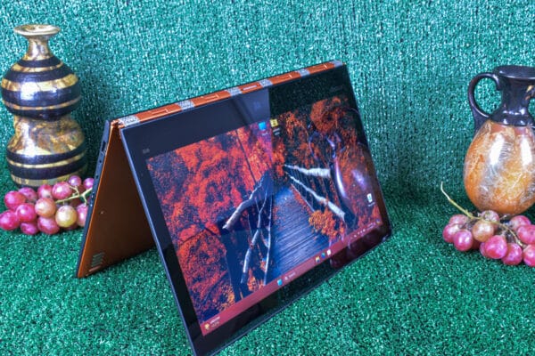 Lenovo Yoga 900-130sk , 2in1 Intel(R) Core(TM) i7-6500U-2.50Ghz 8Gb RAM-1TB.SSD- V.Orange (REFURBISHED) - Image 2