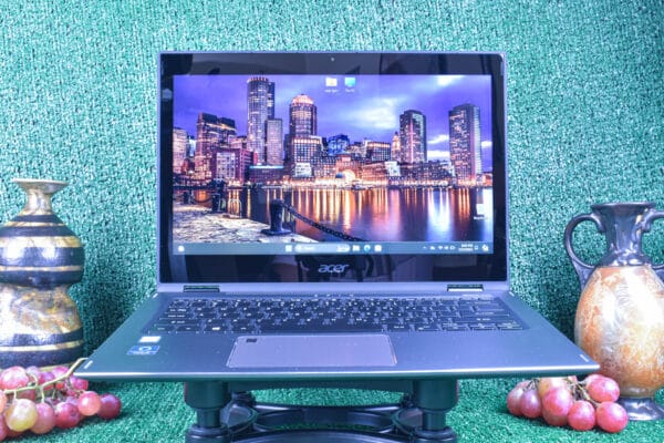 Acer Spin 5 Series 2in1 Intel (R) Core(TM) i7-8550U (QUAD-CORE) 1.80Ghz -1TB(SSD) 8GB(RAM) (REFURBISHED)
