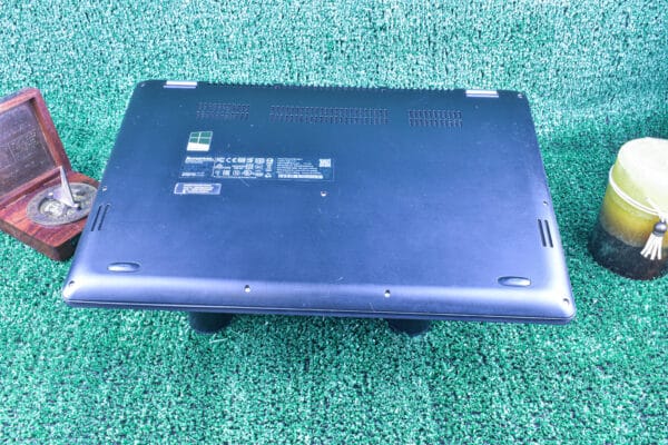 Lenovo Yoga 3 , 2in1 Intel(R) Core(TM) i5-5200U-2.50Ghz 8Gb RAM- 800GB(SSD) (REFURBISHED) - Image 12