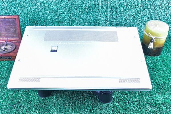 HP ELITEBOOK X360 1030 G4 - 2in1 Intel(R) CORE i5-8260u 1TB(SSD)-8GB(RAM) (REFURBISHED) - Image 13