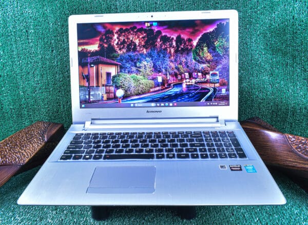 Lenovo Z51-70 Intel(R) Core(TM) i7-5500u 2.40GHZ 12GB.RAM-800GB.SSD (REFURBISHED)