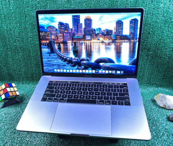 MACBOOK PRO A1990 intel i9 Turbo Boost HEXA-CORE_512GB(SSD)-32GB(RAM)_REFURBISHED - Image 9