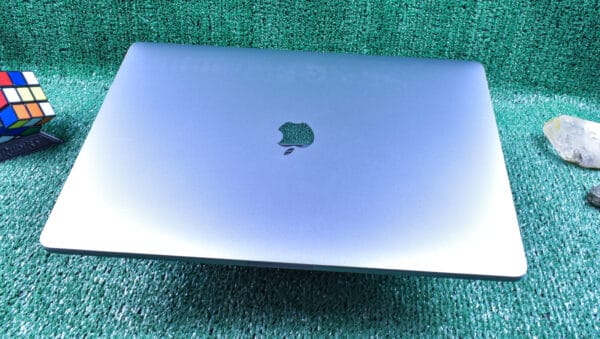 MACBOOK PRO A1990 intel i9 Turbo Boost HEXA-CORE_512GB(SSD)-32GB(RAM)_REFURBISHED - Image 5