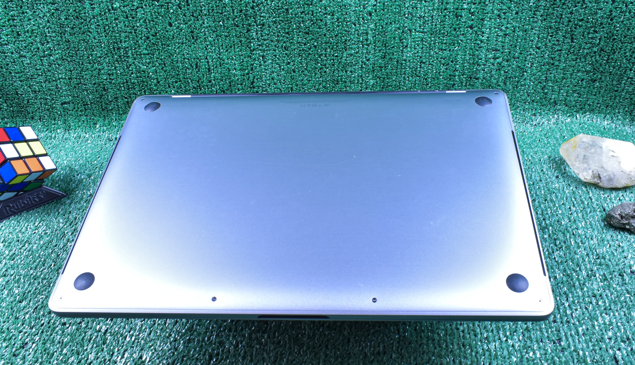 MACBOOK PRO A1990 intel i9 Turbo Boost HEXA-CORE_512GB(SSD)-32GB(RAM)_REFURBISHED - Image 11