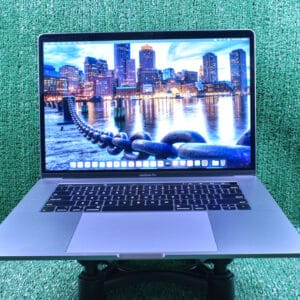MACBOOK PRO A1990 intel i9 Turbo Boost HEXA-CORE_512GB(SSD)-32GB(RAM)_REFURBISHED